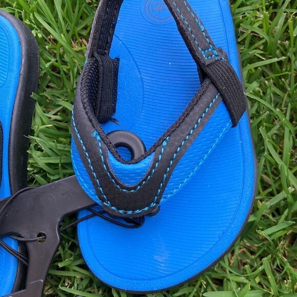 Baby Boys Casual Active Flip Flops With Elastic Back 2-Pack Size 5/6 - Picture 4 of 7
